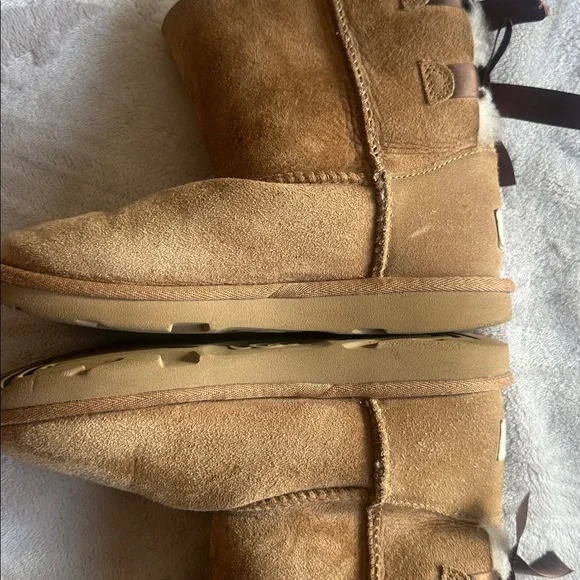 Youth/Kids Ugg Bailey Bow II Boot - Picture 8 of 10
